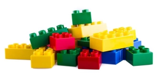 C:\Users\ххх\Desktop\xl_29189294-lego-brick-piles-resize.jpg